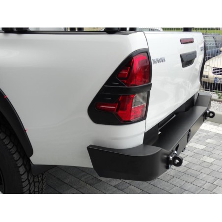 REAR BUMPER SHORT SIDES (WITH TOW BAR) TOYOTA HILUX REVO 16-19