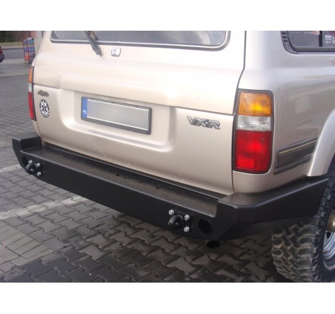 REAR BUMPER TOYOTA LAND...