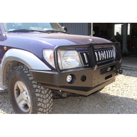 FRONT BUMPER GU4 TOYOTA LAND CRUISER J90 WITH PLASTIC FENDER FLARES