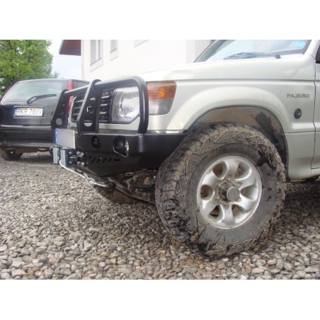 FRONT BUMPER  MITSUBISHI PAJERO II 91-99 WITH WIDE FENDERS V33