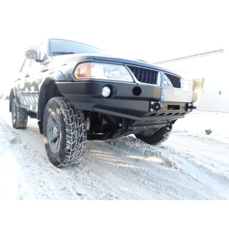 FRONT BUMPER MITSUBISHI PAJERO SPORT  00-04